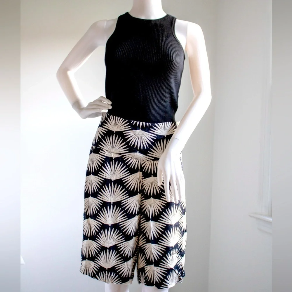 NWT! Masai Pinja Black & White Agave Print Women’s Trouser Shorts Size Large